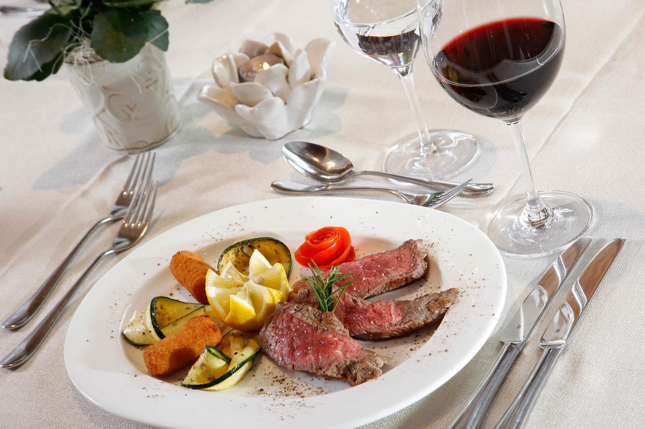 פלדרס Hotel Gasthaus Edelweiss מראה חיצוני תמונה