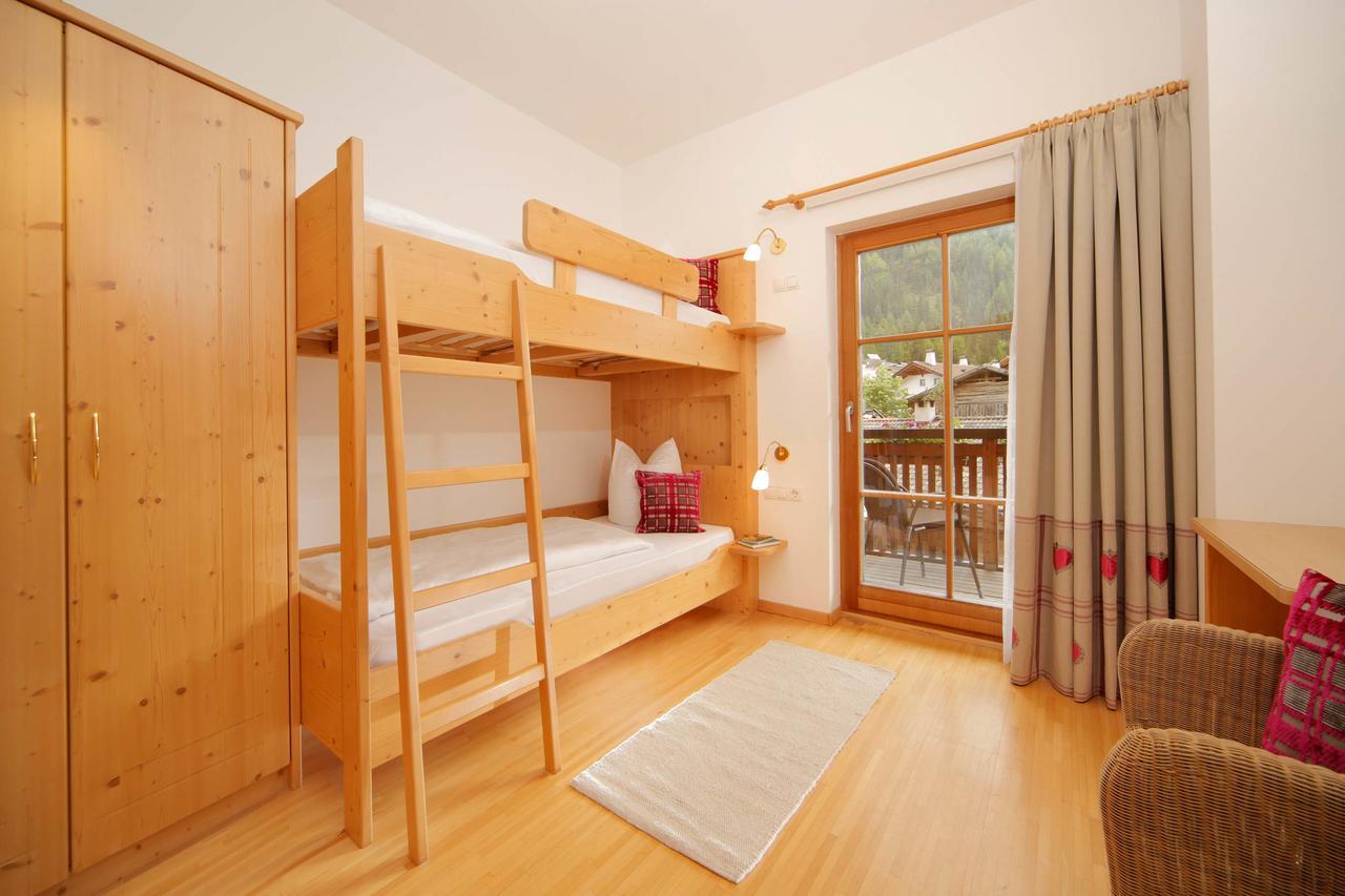 פלדרס Hotel Gasthaus Edelweiss מראה חיצוני תמונה